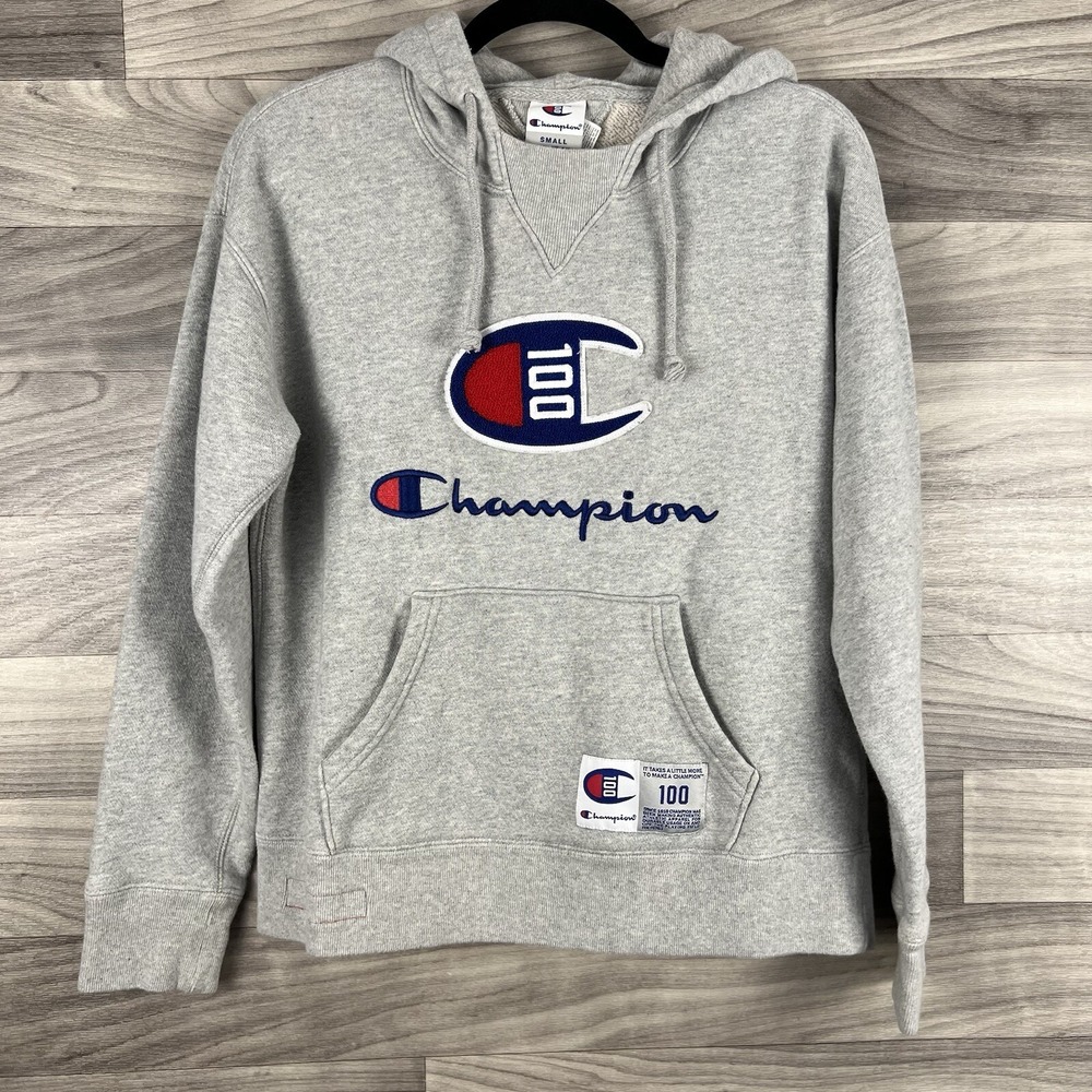 Champion Hoodie Pullover Womens Small‎ Gray Activewear Lounge Logo Embroidered
